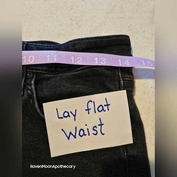 Joe's Black Skinny Jeans - Picture 7 of 10